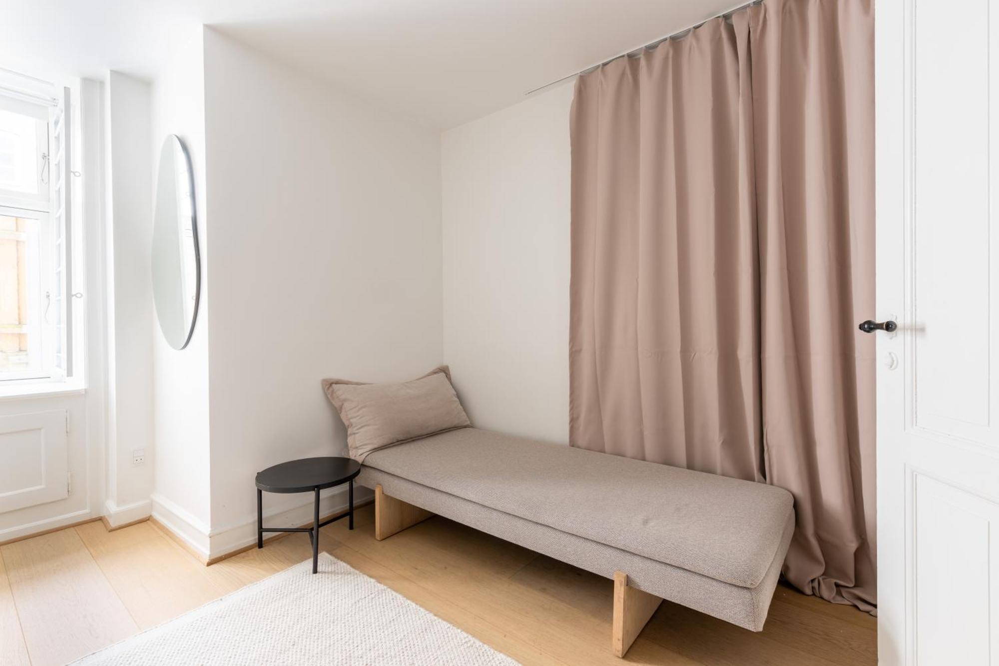 Unique 3 Bedroom In Vibrant Frederiksberg Appartement Kopenhagen