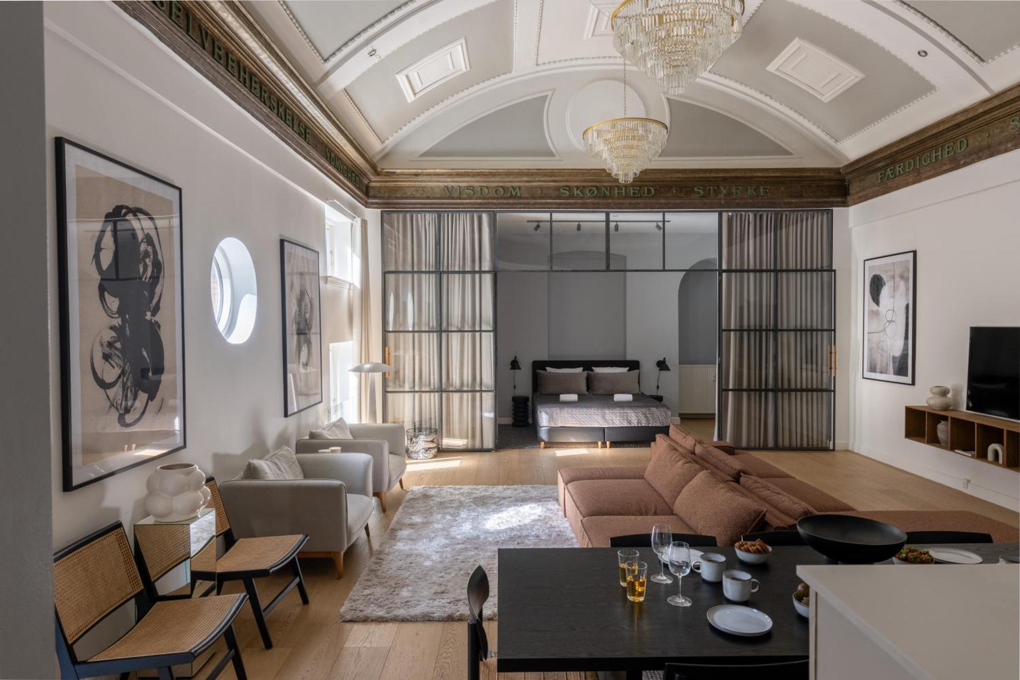 Unique 3 Bedroom In Vibrant Frederiksberg Copenhague